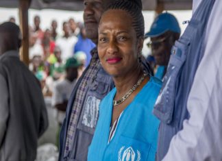 Representante regional do ACNUR fala sobre seu trabalho com ajuda humanitária