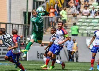 Douglas brilha, Gilberto marca e Bahia vence Atlético-MG no Independência