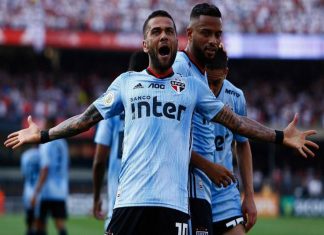 São Paulo ‘uruguaio’ bate Ceará graças a gol de estreante Daniel Alves e fica a cinco pontos do líder