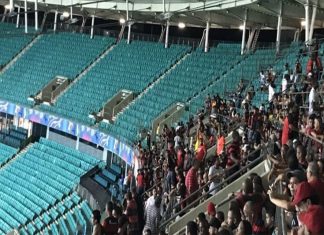 Torcedores do Vitória prometem acionar Arena após bagunça em setorização; vídeo