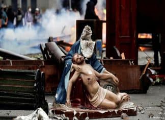 Novos tumultos após três semanas de protestos no Chile