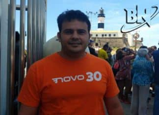 Partido Novo é única sigla presente em ato contra decisão do STF no Farol da Barra