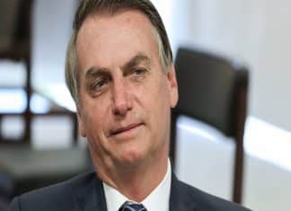 Decreto de Bolsonaro extingue mais de 14 mil cargos no governo