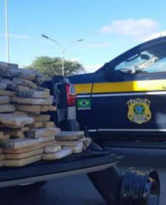 Jequié: PRF apreende mais 110 kg de maconha escondidos em caminhonete locada
